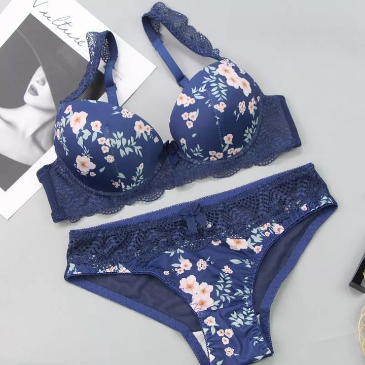 Floral Lace Bra & Panty Set â€“ Padded Push-Up Design with Elegant Embroidery
