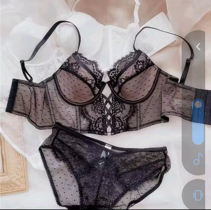 Black Lace Corset Lingerie Set – Wired, Floral Lace