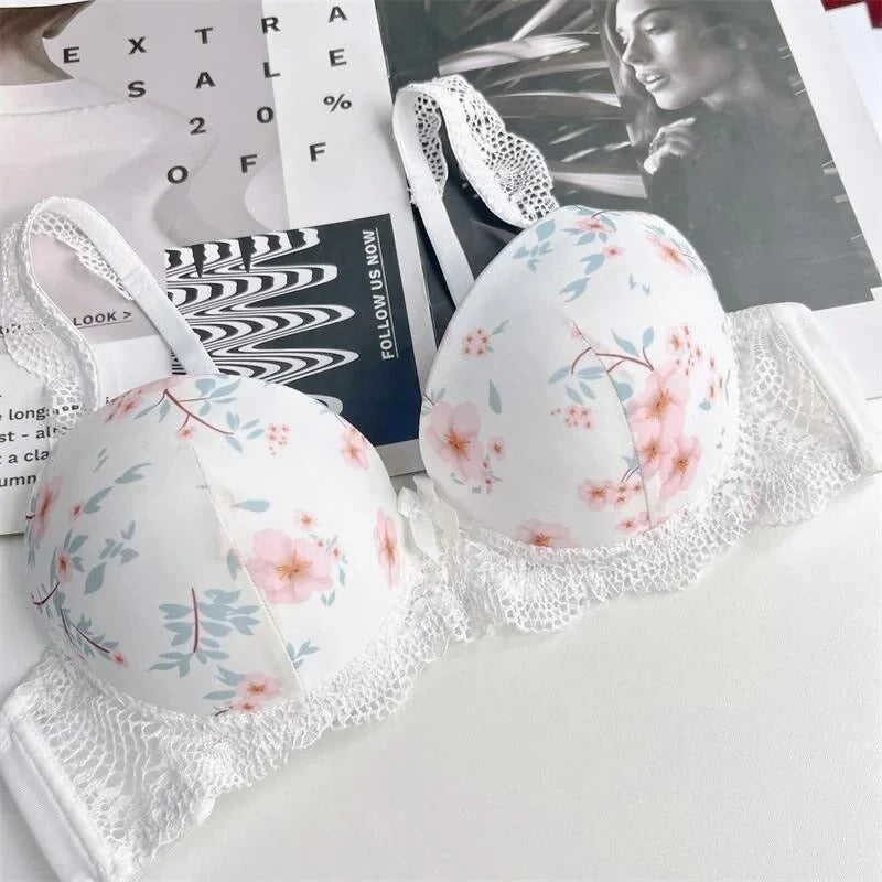 Floral Lace Bra & Panty Set â€“ Padded Push-Up Design with Elegant Embroidery